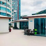 Apto 1 dorm frente mar